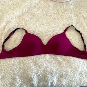 Victoria’s Secret T-Shirt Bra